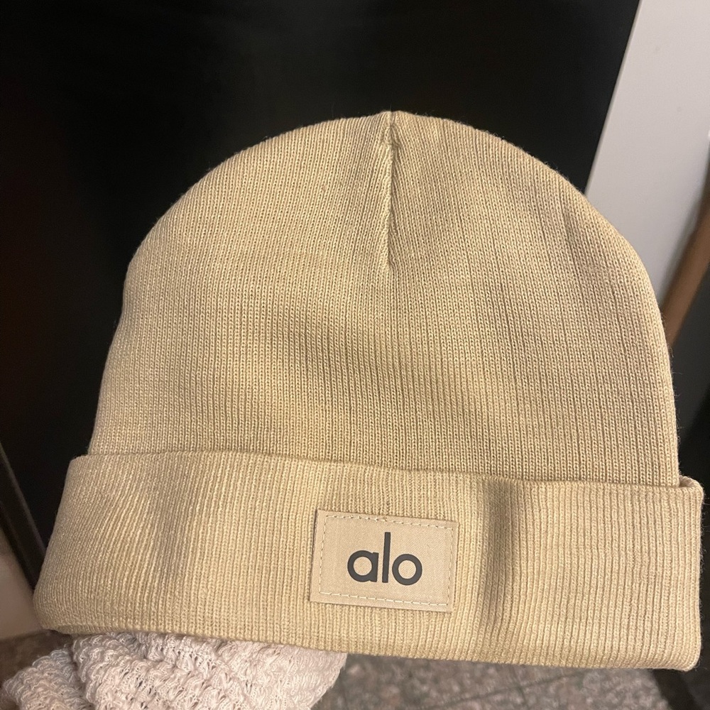 Alo beanie